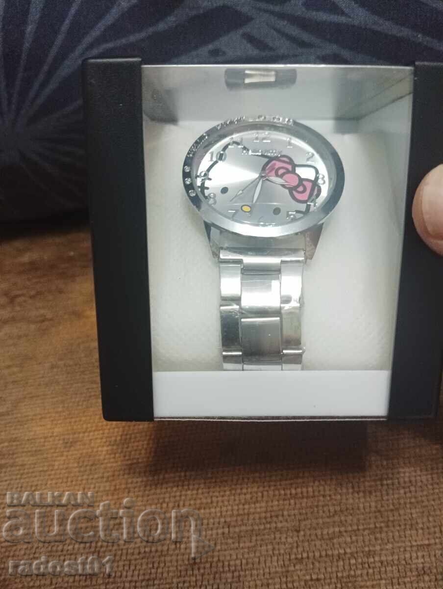 Нов детски часовник Hello Kitty Б.З.Ц с цена 30.00 лв. | € 15.34