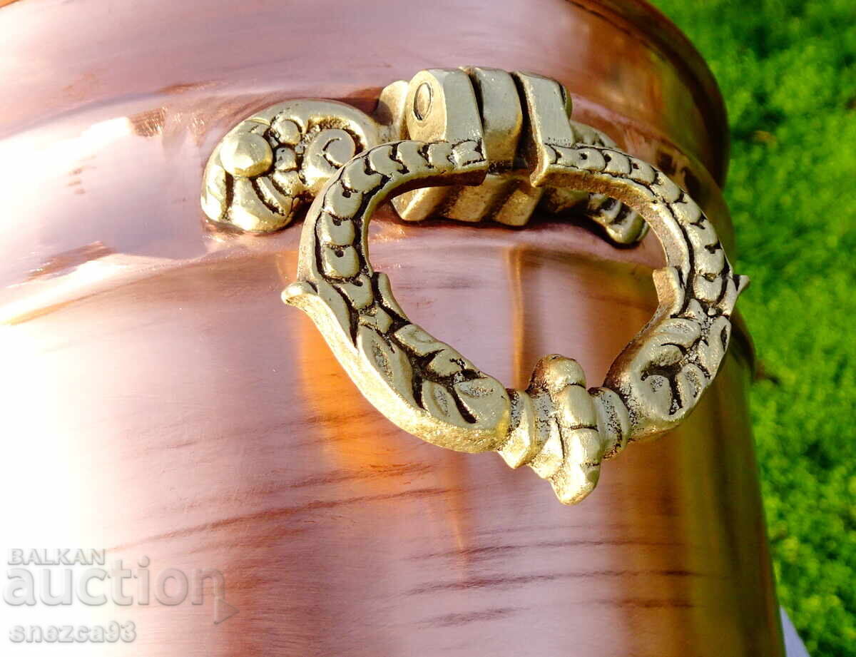 Μεγάλη γλάστρα από μέταλλο, κασπώ με χάλκινες λαβές, μπαρόκ - 6 Μεγάλη γλάστρα από μέταλλο, κασπώ με χάλκινες λαβές, μπαρόκ - 6