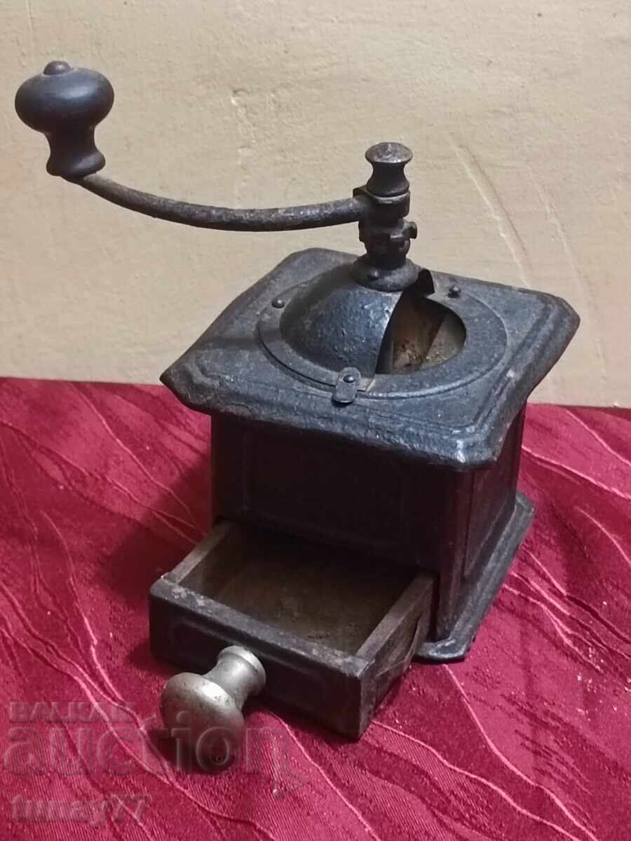 Auction Vintage metal mill Auction Vintage metal mill