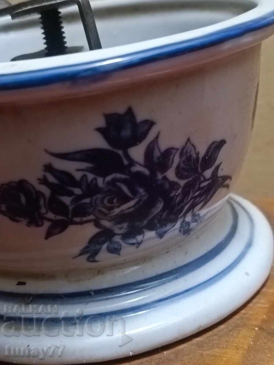 Livrarea Moară veche 4 Porțelan rar