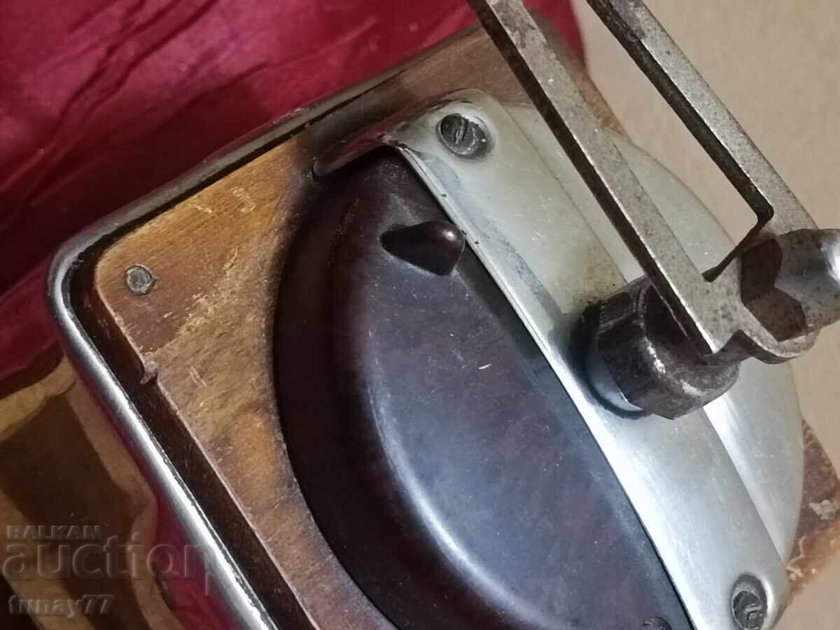 Licitație Moară vintage 6