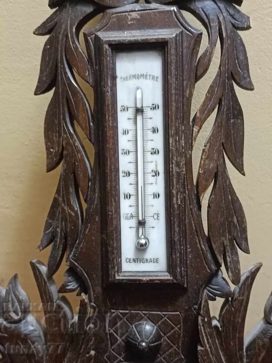 Barometru francez antic cu termometru, sculptat în lemn cu preț 95.00 BGN | € 48.57 Barometru francez antic cu termometru, sculptat în lemn cu preț 95.00 BGN | € 48.57