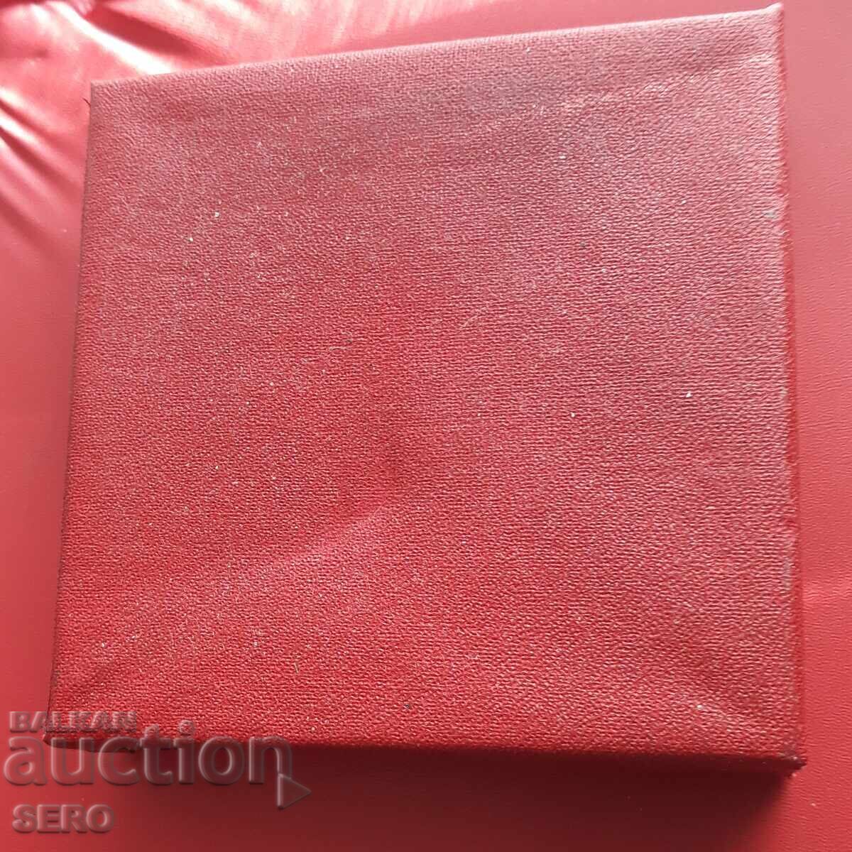 Medalie-Germania-RDG-medalie în cutie-30 ani armata RDG