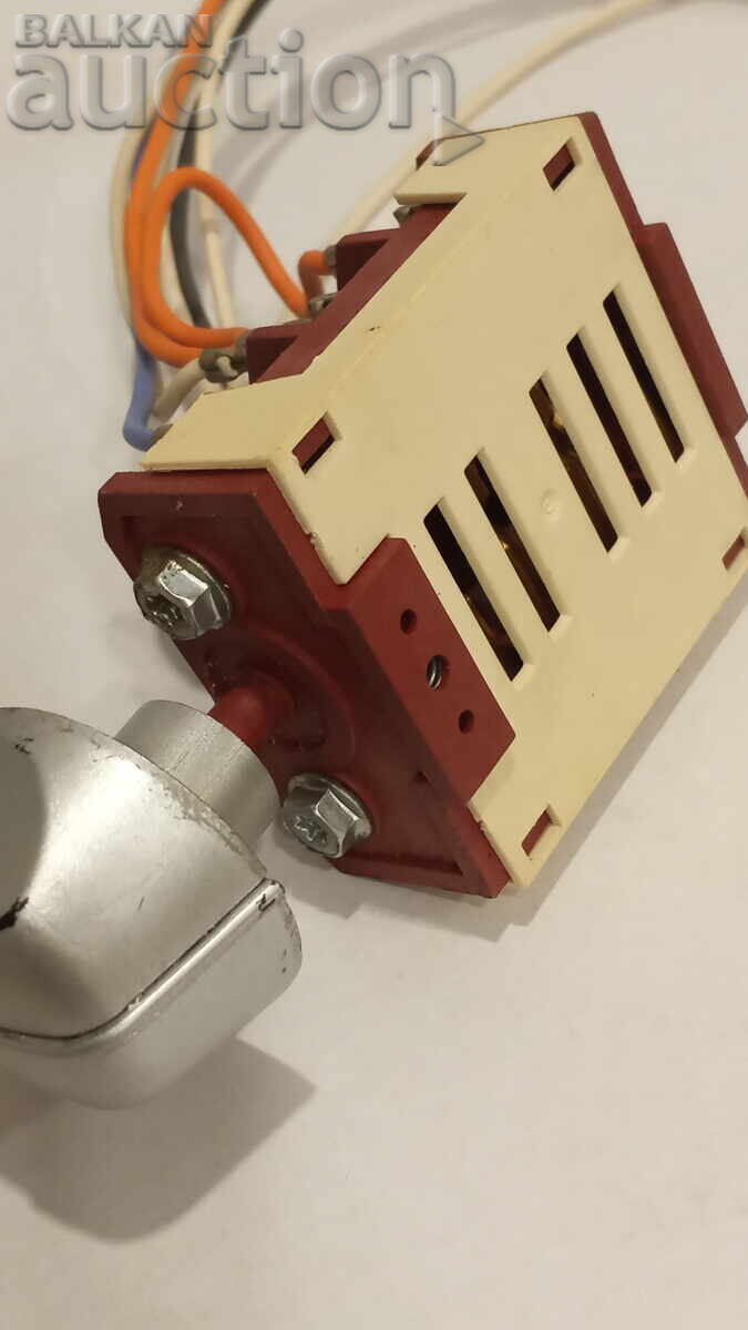 Oven key together with the cables - 5