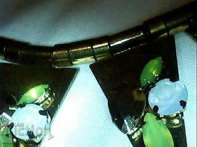 Auction beautiful necklace to wear with crystals Auction beautiful necklace to wear with crystals