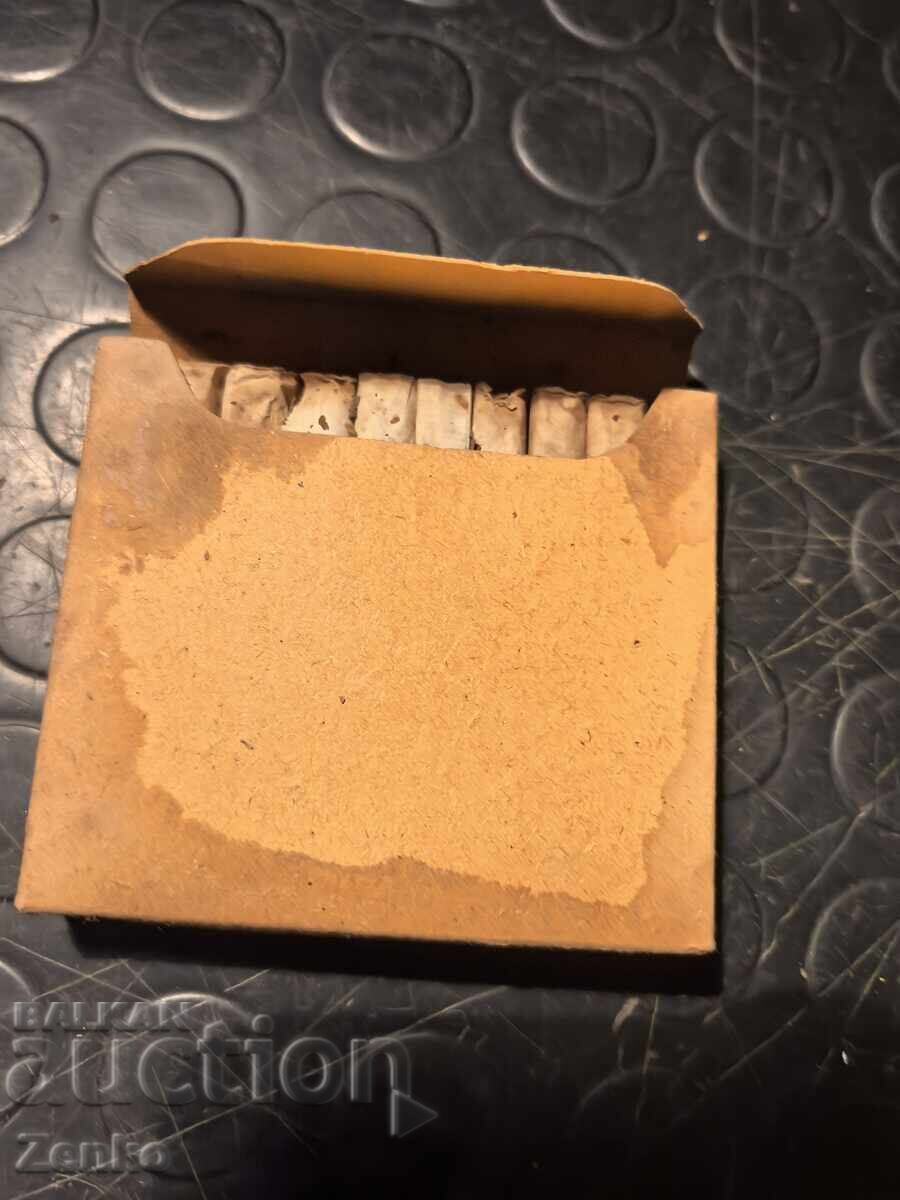 Auction Old cigarette box - Buzludzha Auction Old cigarette box - Buzludzha