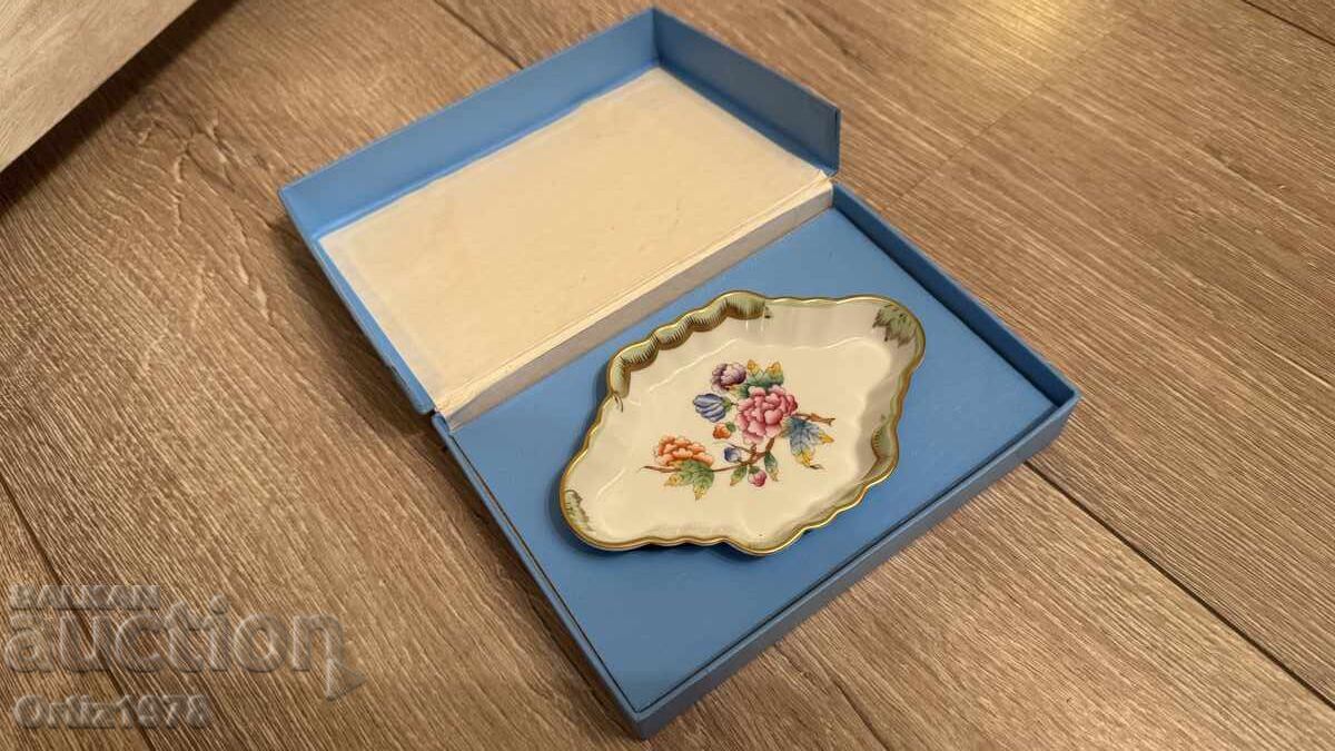 Herend Ουγγαρίας Queen Victoria. Καινούργιο στην αρχική του συσκευασία με τιμή € 75.16 | 147.00 BGN