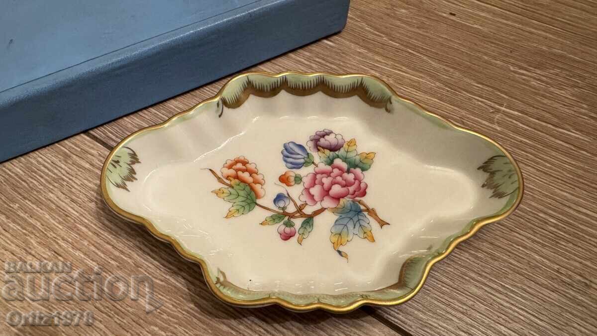 Herend Hungary Queen Victoria. New in original box