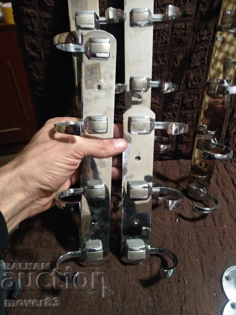 Δημοπρασία Κρεμάστρες/κονσόλες. Παρτίδα. Μεταχειρισμένα Δημοπρασία Κρεμάστρες/κονσόλες. Παρτίδα. Μεταχειρισμένα