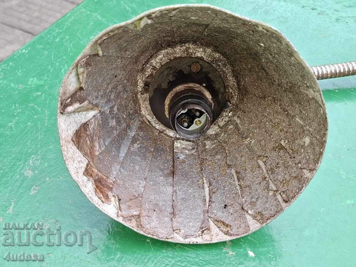 Old industrial lamp, taken from a workbench, BZTs with price 0.01 BGN | € 0.01 Old industrial lamp, taken from a workbench, BZTs with price 0.01 BGN | € 0.01