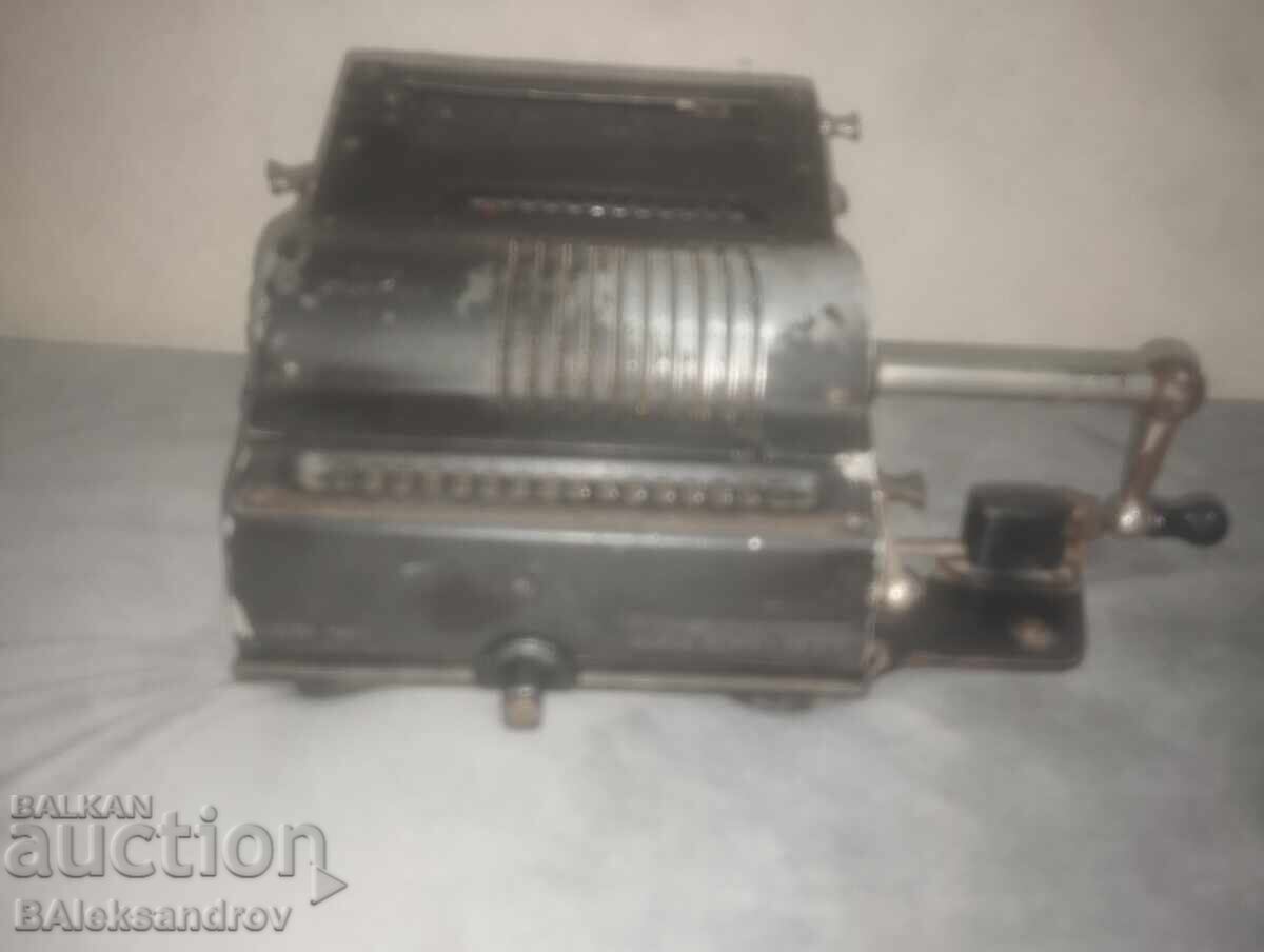 Стара рядка сметачна машина - 5 Стара рядка сметачна машина - 5