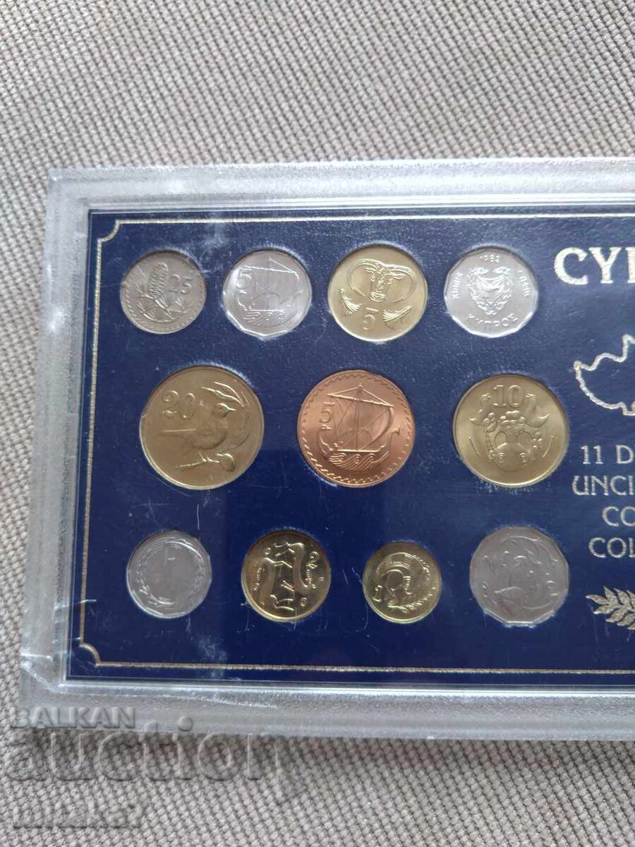 Сет монети Кипър с цена € 12.00 | 23.47 лв. Сет монети Кипър с цена € 12.00 | 23.47 лв.