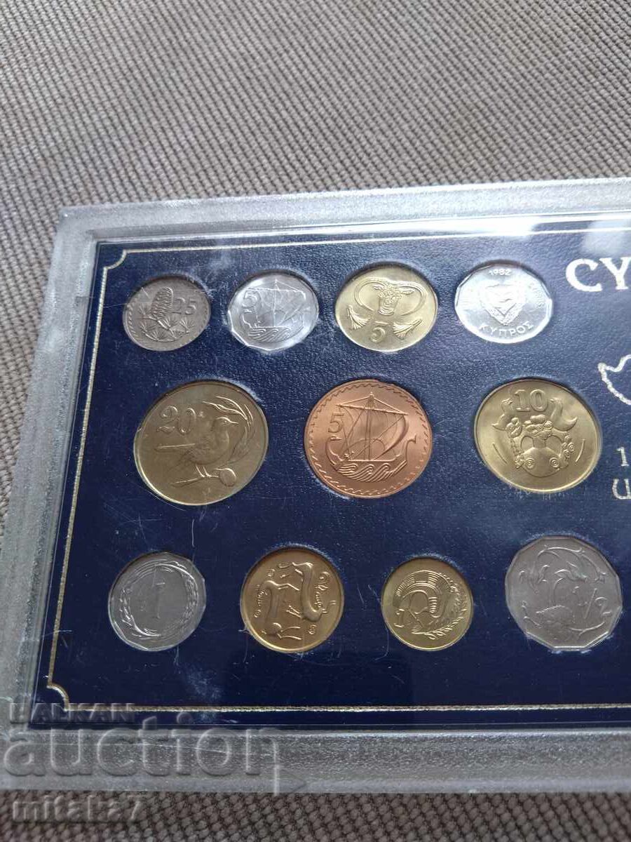 Licitație Set de monede Cipru Licitație Set de monede Cipru