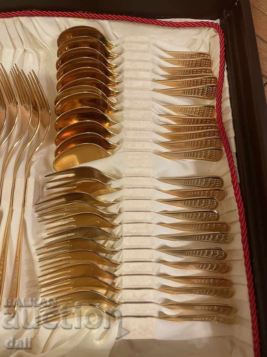 UNIQUE EXCLUSIVE GOLD-PLATED SET "PETKO DENEV" GABROVO - 7 UNIQUE EXCLUSIVE GOLD-PLATED SET "PETKO DENEV" GABROVO - 7