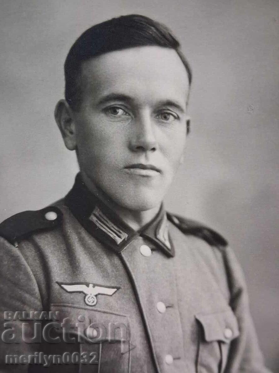 Photo German soldier WW2 Wehrmacht Third Reich ORIGINAL with price 29.00 BGN | € 14.83 Photo German soldier WW2 Wehrmacht Third Reich ORIGINAL with price 29.00 BGN | € 14.83