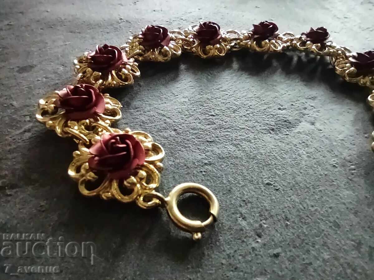 Аукцион Гривна с позлата и рози, голям шик, 8.12.25