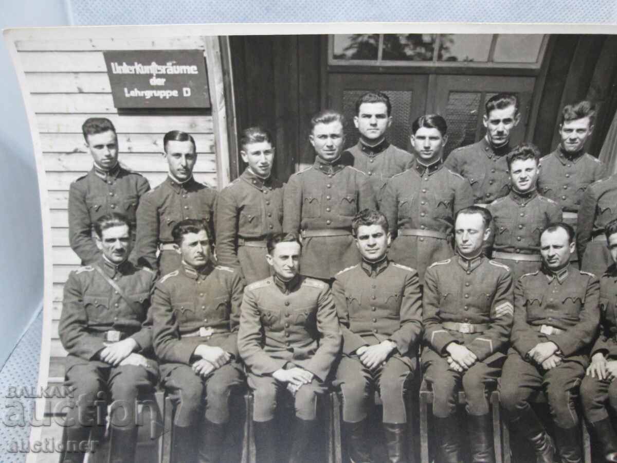 3 -ΤΟ ΣΧΟΛΗ ΑΝΤΙΑΕΡΟΠΟΡΙΚΟΥ ΠΥΡΟΒΟΛΙΚΟΥ με τιμή 50.00 BGN | € 25.56