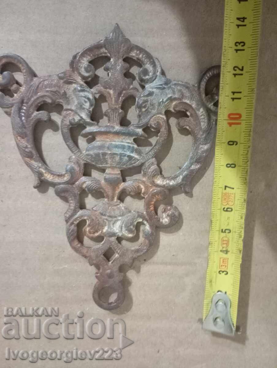 Παλιά μεταλλική εφαρμογή