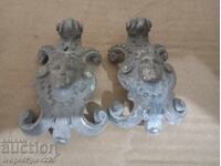 Δύο μπαρόκ στοιχεία, απλικέ