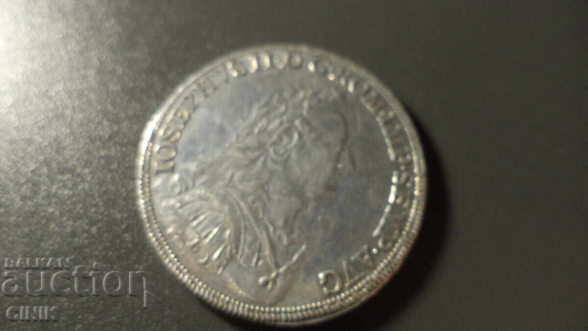 REGENSBURG με τιμή 500.00 BGN | € 255.65