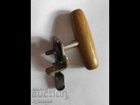 αντίκα ανοιχτήρι κονσέρβας