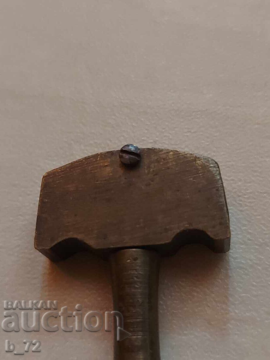 Νέο, αχρησιμοποίητο, μπρούτζινο διαμάντι με τιμή 45.00 BGN | € 23.01