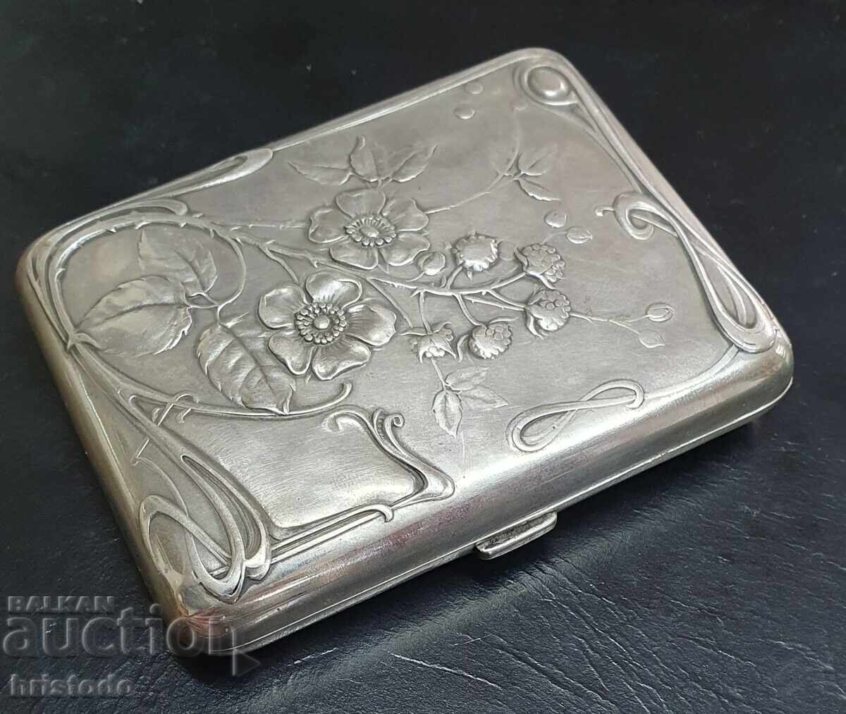 Παράδοση Γαλλική ασημένια ταμπακέρα