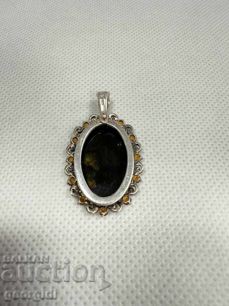 Pandantiv din argint cu sidef regal și zirconiu. Nr. 7699 - 6 Pandantiv din argint cu sidef regal și zirconiu. Nr. 7699 - 6
