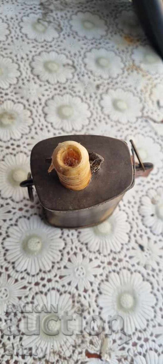 Butoi vechi de pulbere - 5 Butoi vechi de pulbere - 5