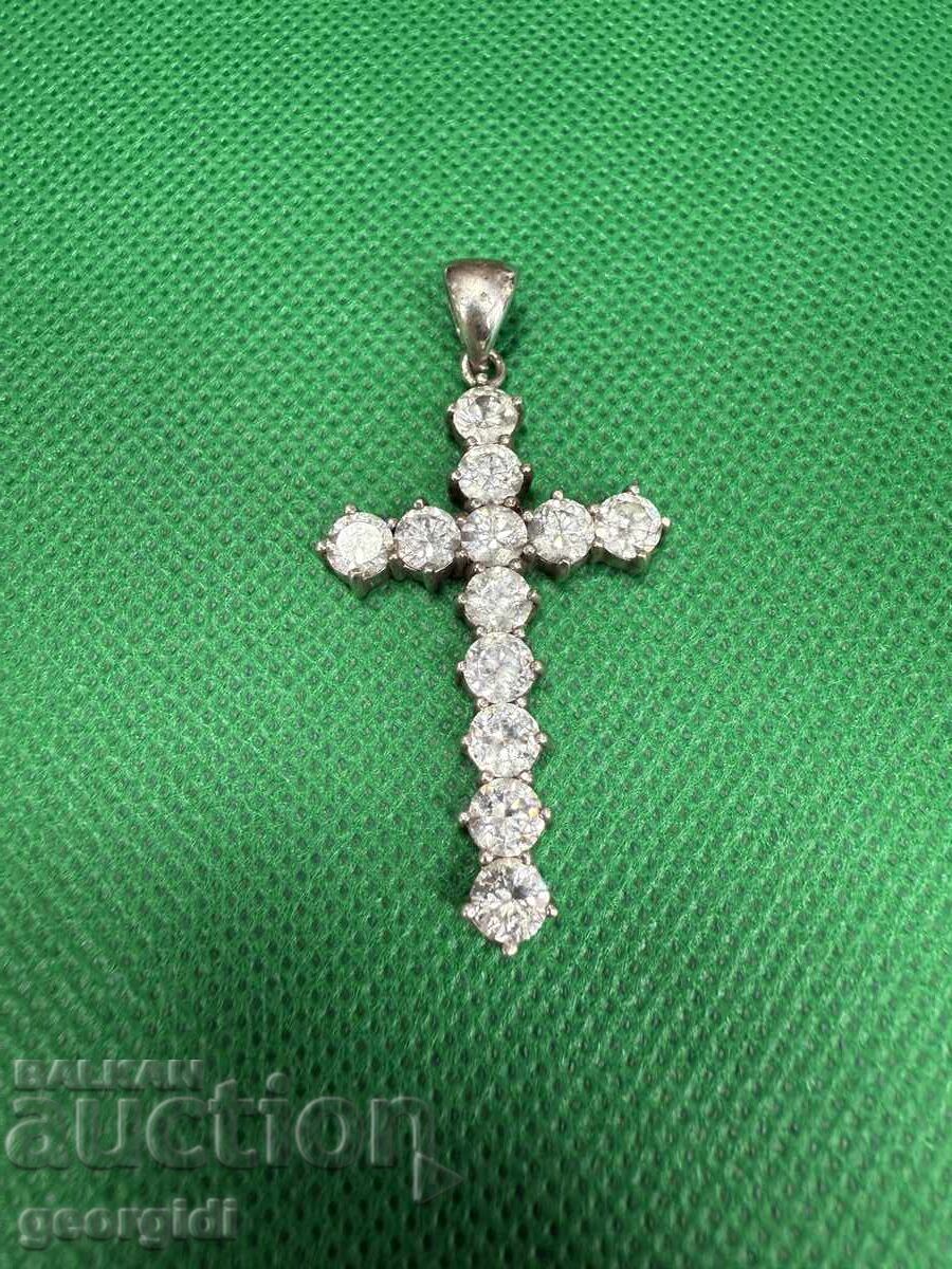 Масивен сребърен кръст с 12циркона. №7701