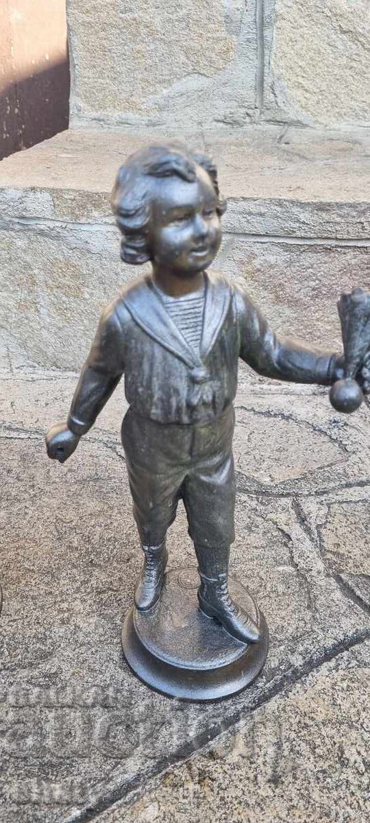 Figurine metalice. Sculptură cu preț 120.00 BGN | € 61.36