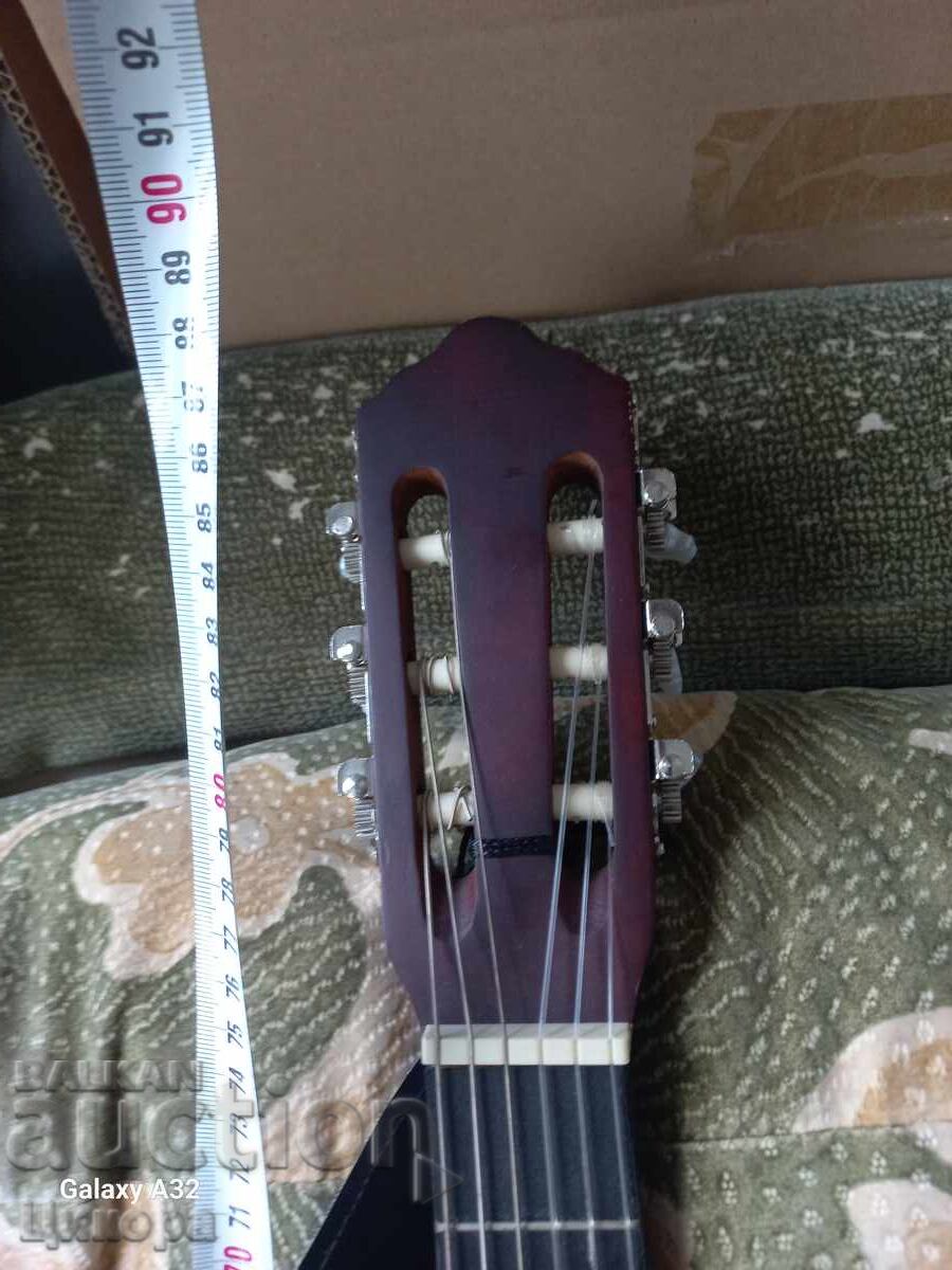 Аукцион КЛАСИЧЕСКА КИТАРА Аукцион КЛАСИЧЕСКА КИТАРА