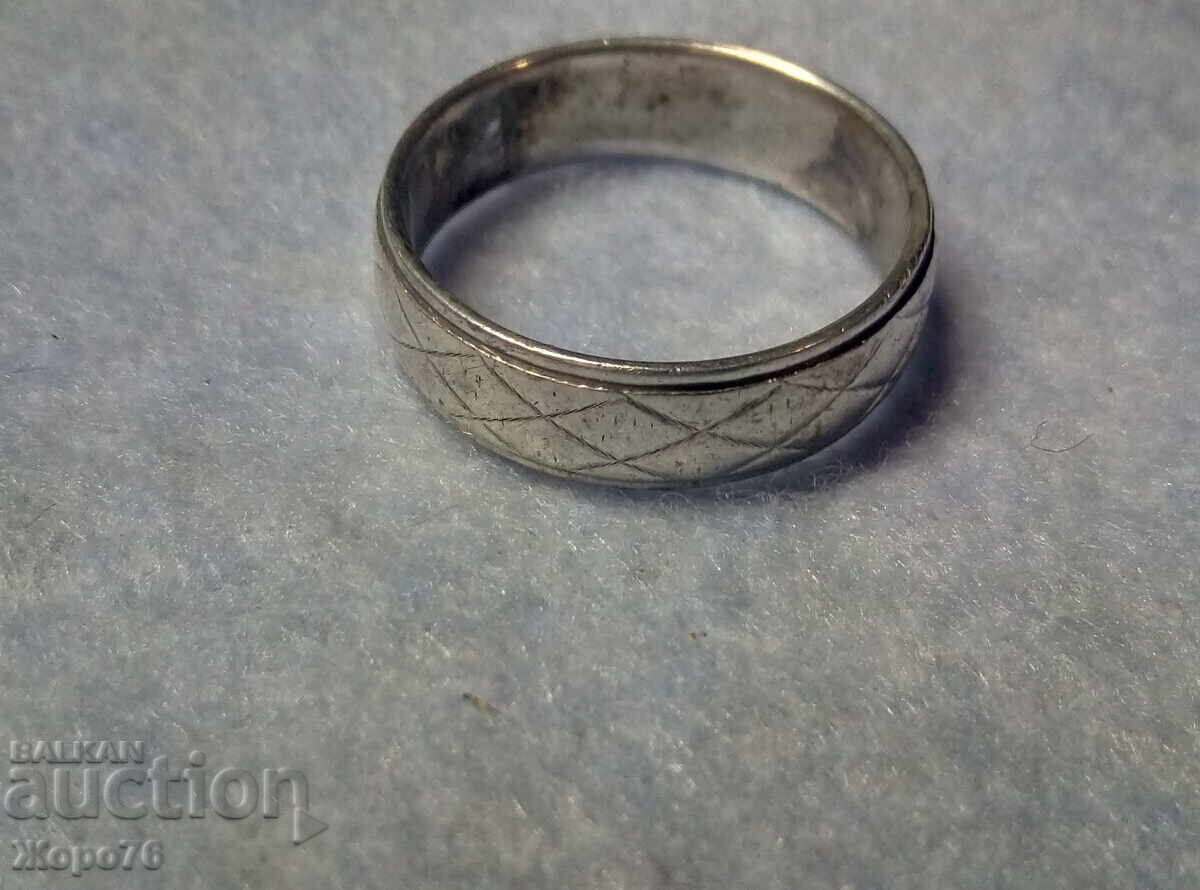 Стилно орнаментиран СРЕБЪРЕН ПРЪСТЕН Тип ХАЛКА Сребро 925 Стилно орнаментиран СРЕБЪРЕН ПРЪСТЕН Тип ХАЛКА Сребро 925