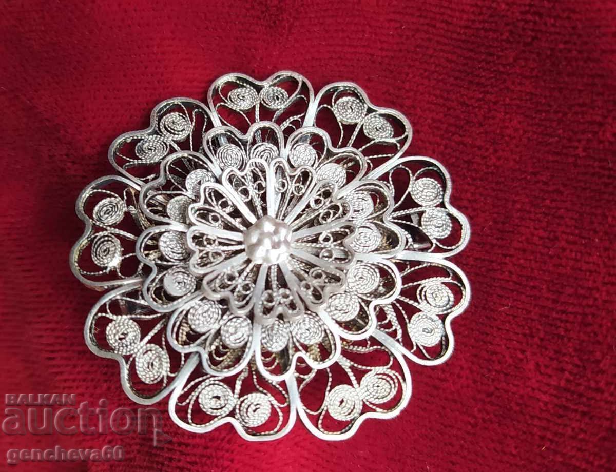 Beautiful silver filigree brooch