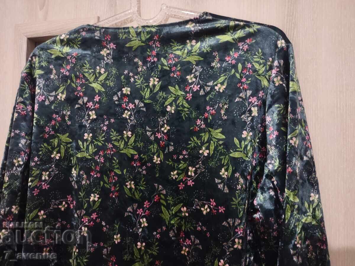Velvet Dress, Flower Garden, Unique, Beautiful 8.12.25 - 5