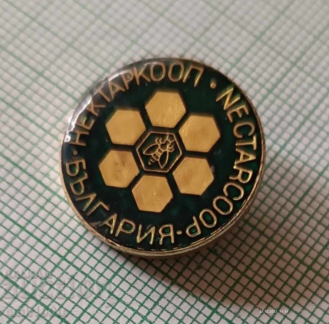 Badge - Nektarkoop Bulgaria - Bee with price 3.00 BGN | € 1.53