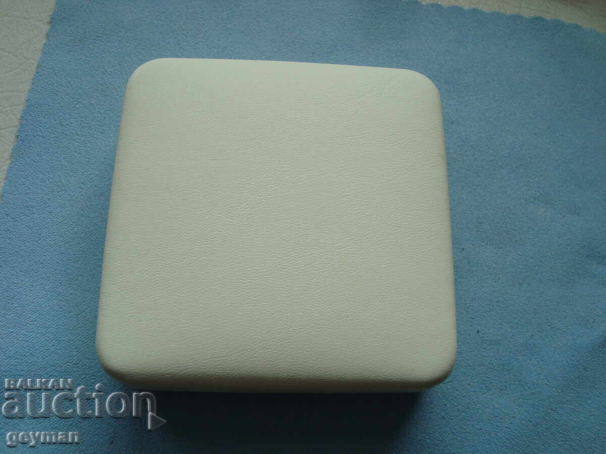 Β Γ ΟΥΓΚΙΑ ΑΣΗΜΙ 999 + κουτί και πιστοποιητικό – "ΠΑΣΧΑ" - 6 Β Γ ΟΥΓΚΙΑ ΑΣΗΜΙ 999 + κουτί και πιστοποιητικό – "ΠΑΣΧΑ" - 6