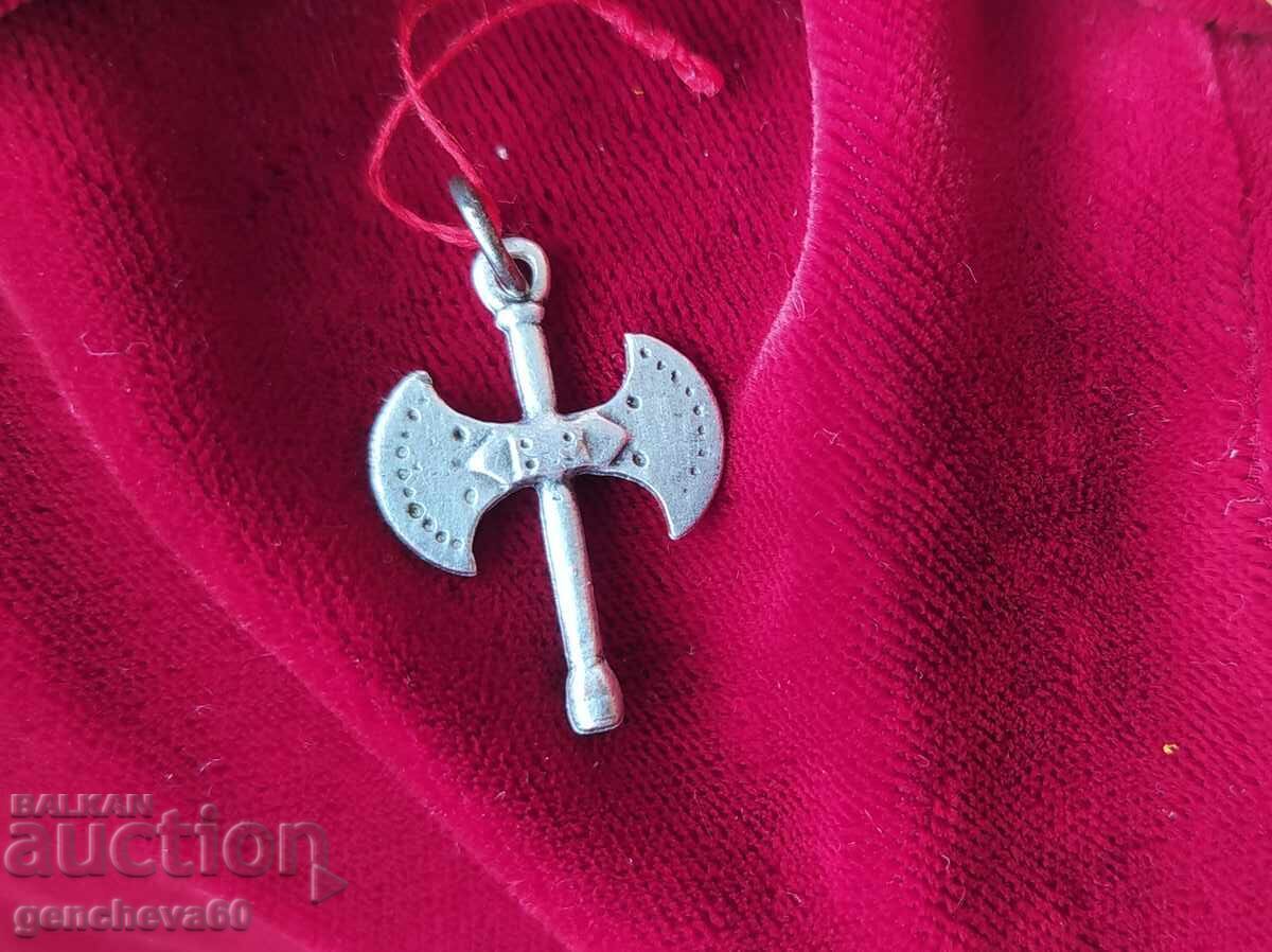 Pandantiv amulet vintage - topor argintiu stil Viking