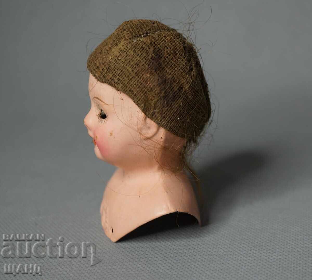 MINERVA Стара Немска играчка кукла глава с цена 10.35 лв. | € 5.29