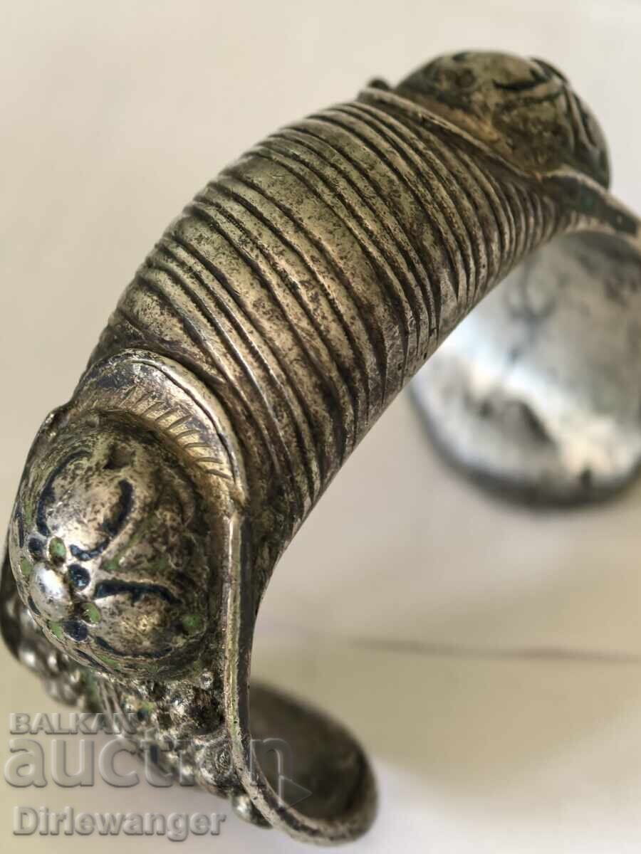 Grivna. Σφενδόνη. Κουμπέλια. Ασήμι - 5