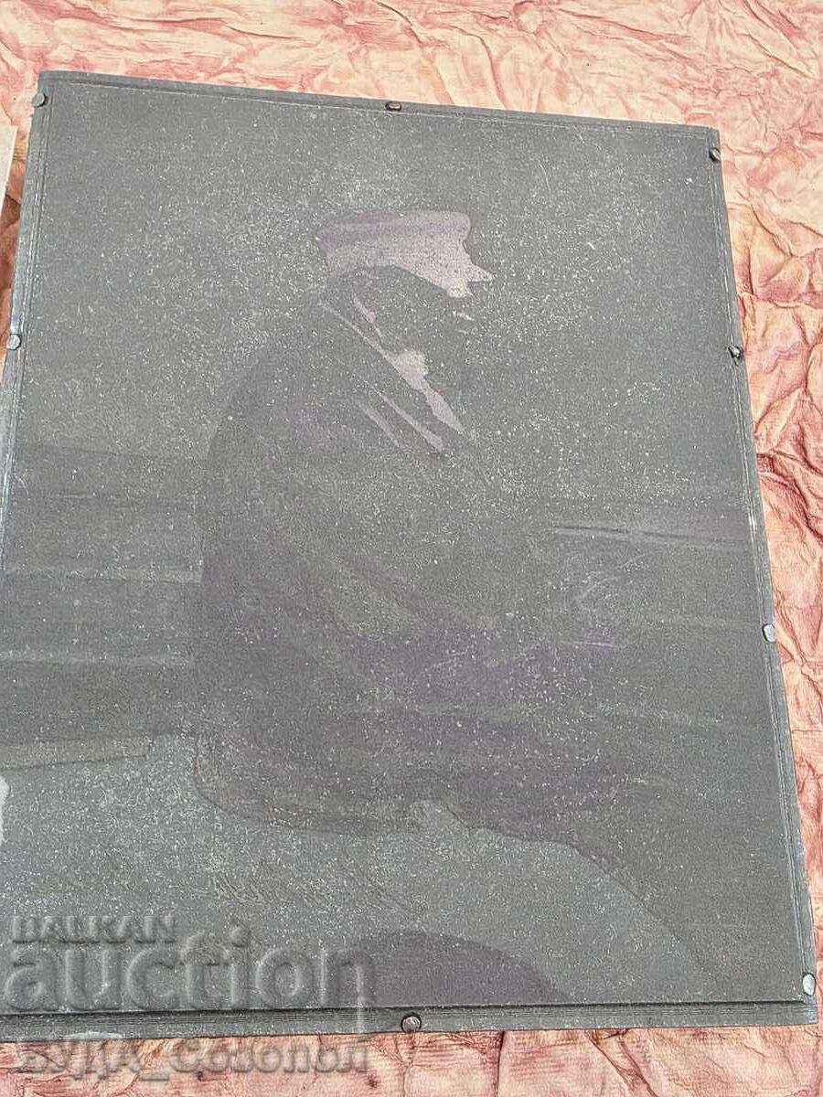 Licitație Clisee originale de tipar cu Regele Ferdinand și Regina Maria-Luiza