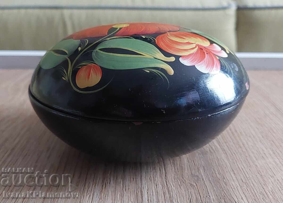 Кутийка хохлома Русия за ценители с цена 16.00 лв. | € 8.18 Кутийка хохлома Русия за ценители с цена 16.00 лв. | € 8.18