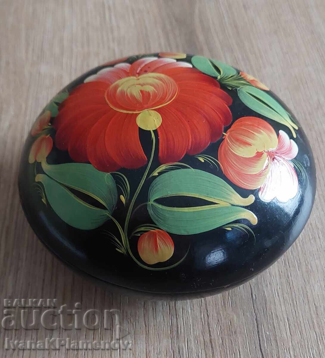 Аукцион Кутийка хохлома Русия за ценители Аукцион Кутийка хохлома Русия за ценители