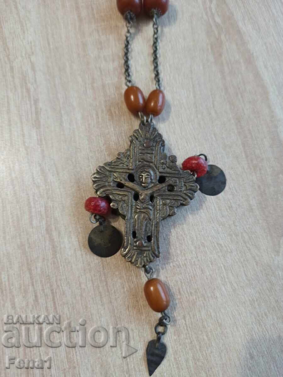 Възрожденски месингов кръст енколпион, с цена 250.00 лв. | € 127.82 Възрожденски месингов кръст енколпион, с цена 250.00 лв. | € 127.82