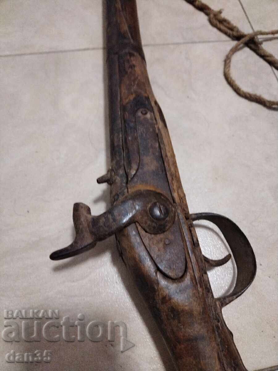 Auction OLD SINGLE-SHOT CAPSULE GUN Auction OLD SINGLE-SHOT CAPSULE GUN