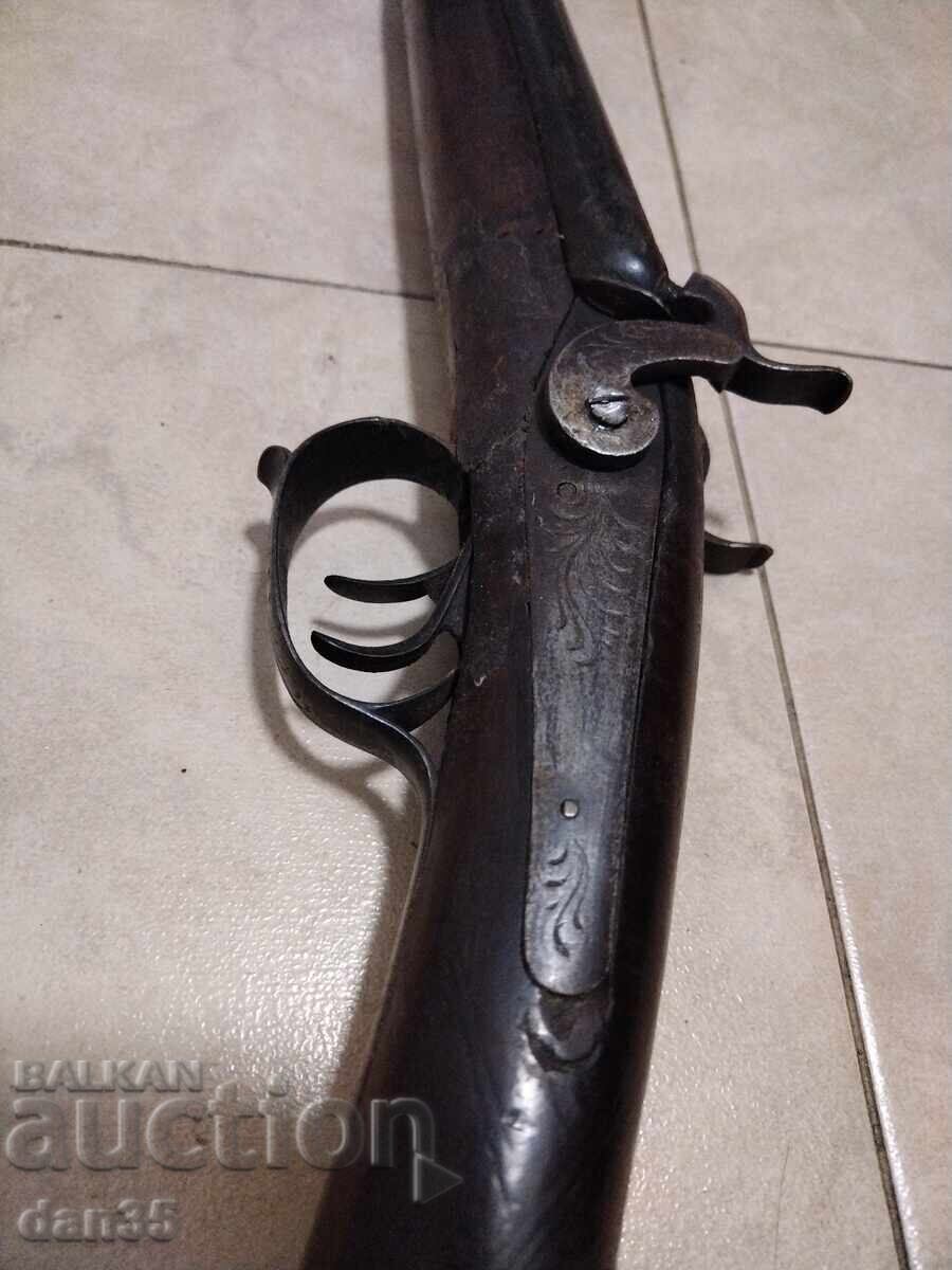 Аукцион МНОГО СТАРА ДВУЦЕВКА КАПСУЛНА ПУШКА Аукцион МНОГО СТАРА ДВУЦЕВКА КАПСУЛНА ПУШКА