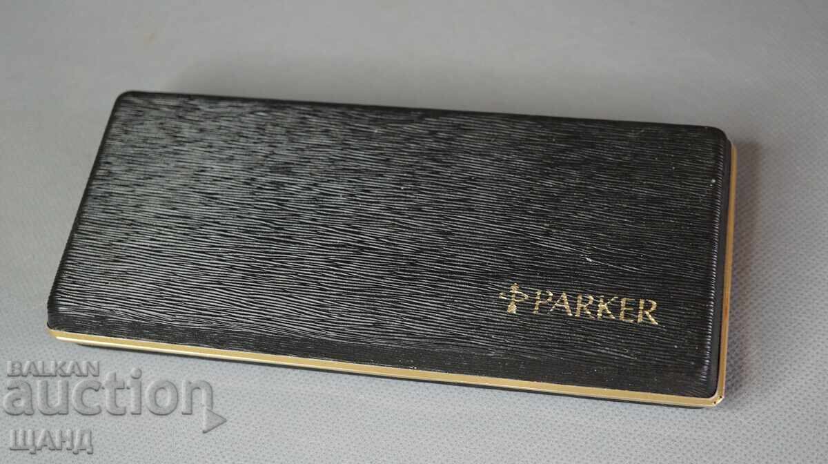 PARKER 45 Old Pen "Parker" England with box with price 26.00 BGN | € 13.29 PARKER 45 Old Pen "Parker" England with box with price 26.00 BGN | € 13.29