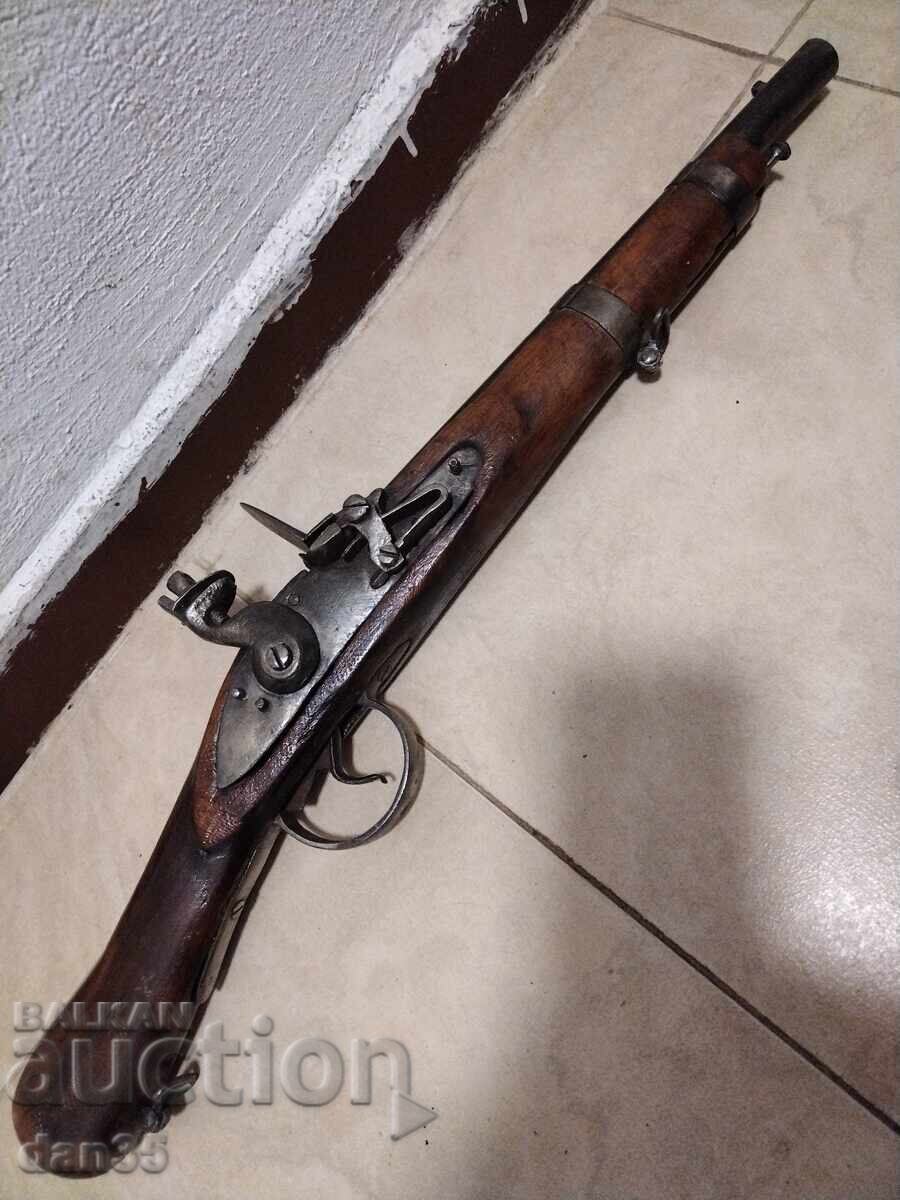 СТАР КРЕМЪЧЕН ПУШКО–ПИЩОВ СТАР КРЕМЪЧЕН ПУШКО–ПИЩОВ