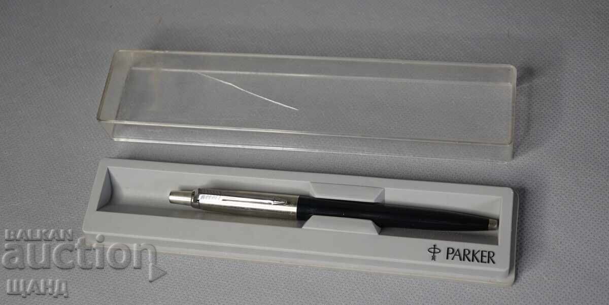 Old "Parker" pen, England, with box Old "Parker" pen, England, with box