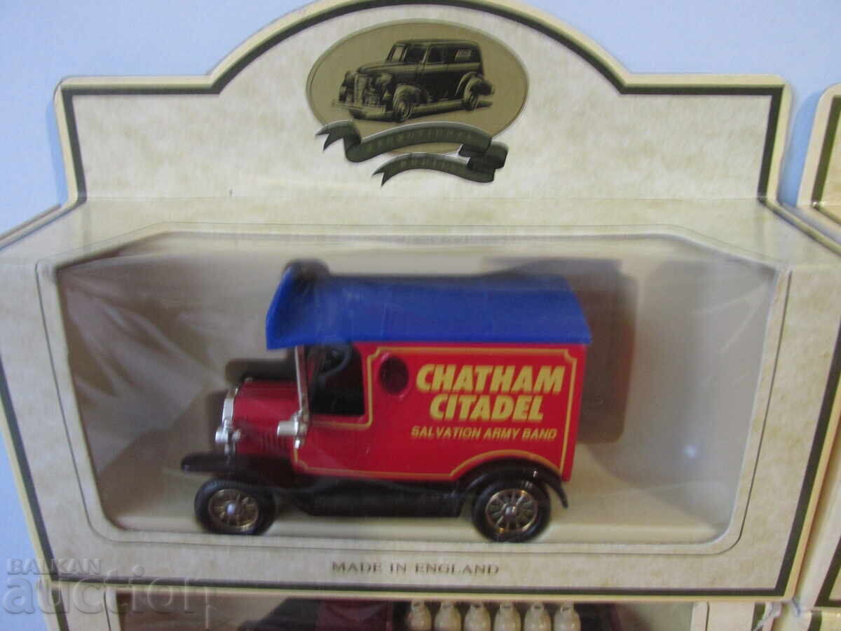 Retro strollers with price 0.01 BGN | € 0.01 Retro strollers with price 0.01 BGN | € 0.01